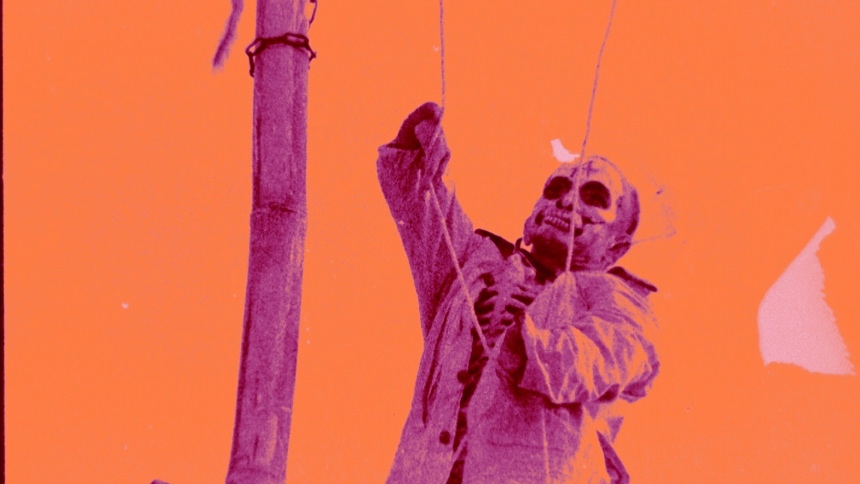 ScreenAnarchy's tweet card. Filipino provocateur Khavn de la Cruz reimagines colonial-era Philippines through a fractured cinematic lens, blending experimental visuals with silent cinema aesthetics to unravel a surreal and...