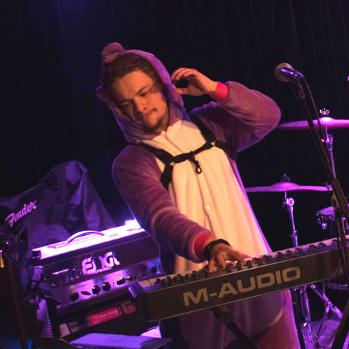 VBilot's tweet card. The Kalagan