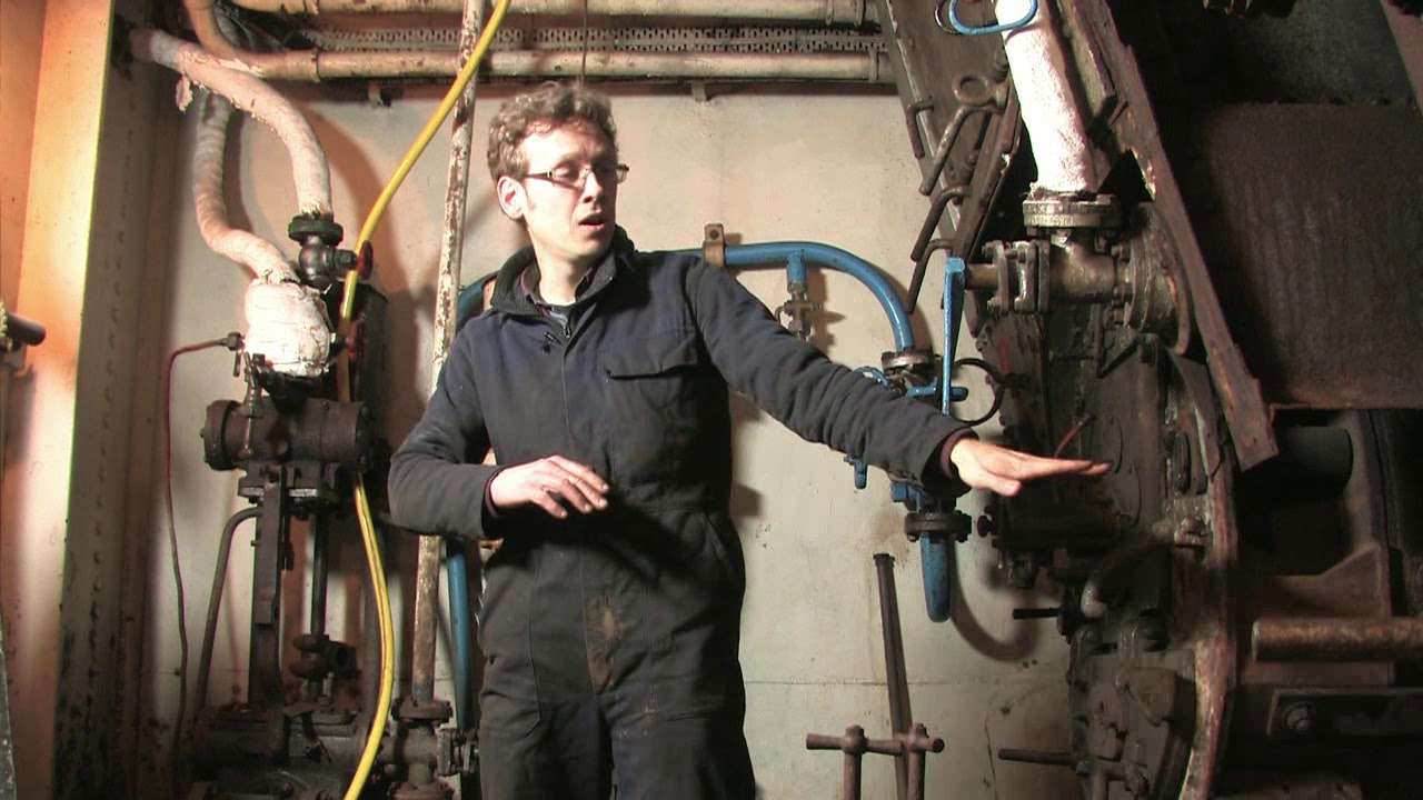 SS_Freshspring's tweet card. SS Freshspring the Move to Bideford - part 1