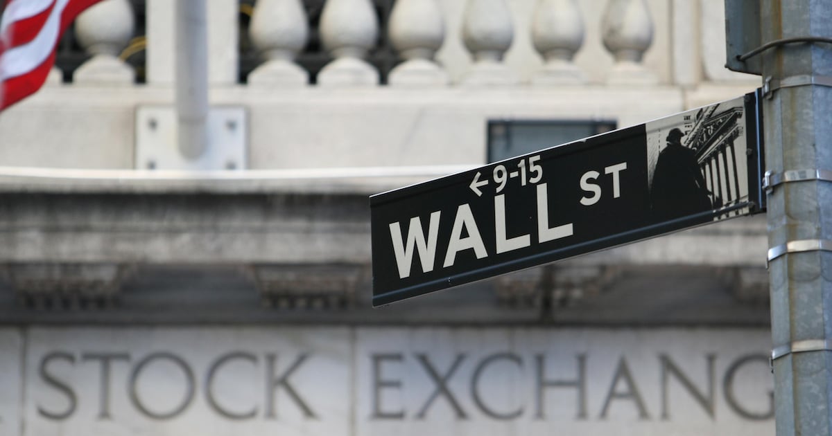 IrishTimesBiz's tweet card. Euronext Dublin was down 1.6%, which was largely in line with international peers