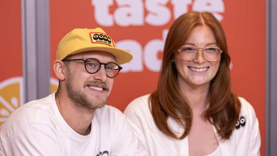 Jarnard's tweet card. OOSO Sparkling Tea wins New Beverage Showdown! Co-founders Sophia & Ollie discuss their winning tea, non-alc strategy, and future growth, including fundraising.