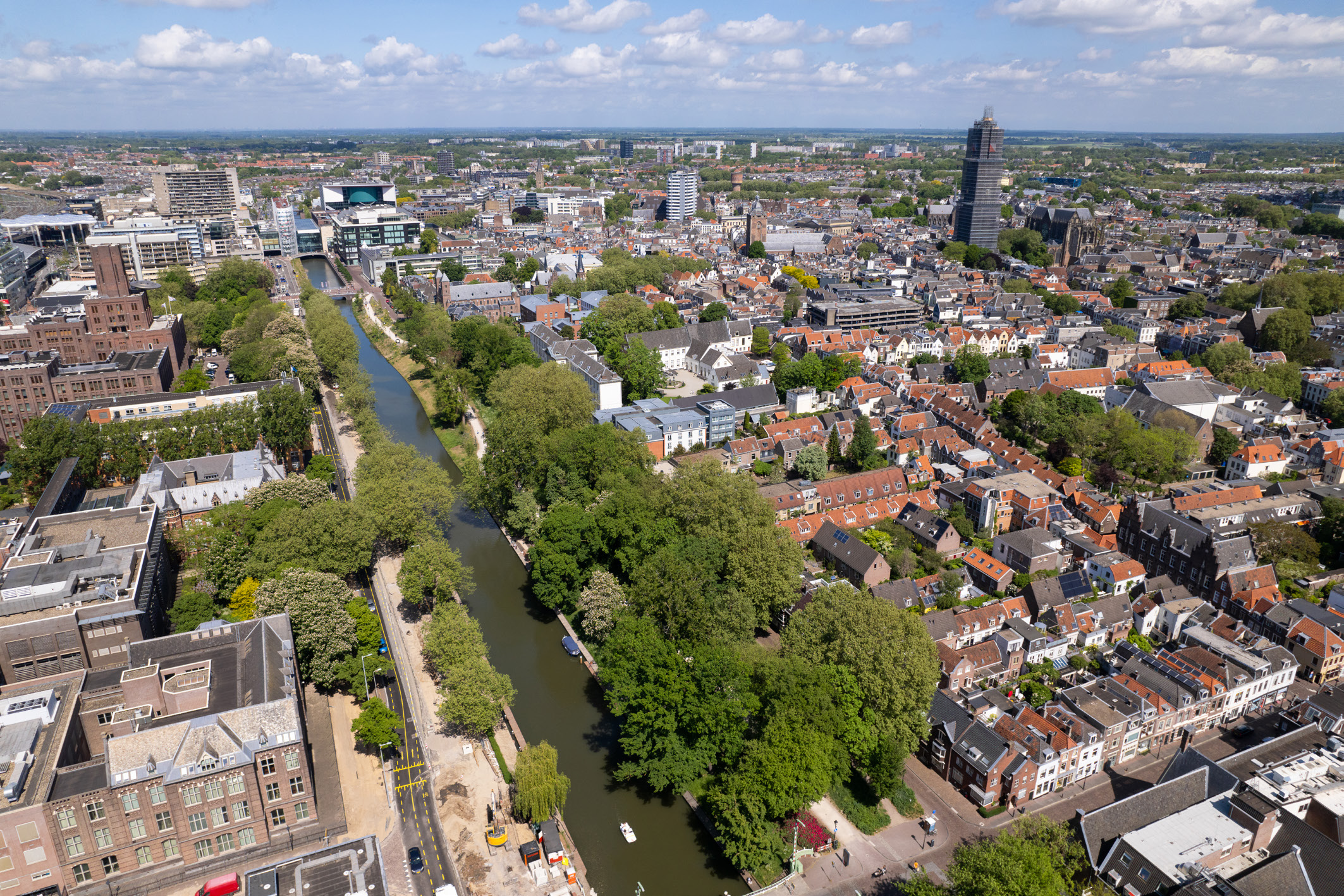 fpcamp's tweet card. Utrecht was crowned the Netherlands' greenest city at the Dutch Green Cities Europe Awards for its Singel/CU2030 project.