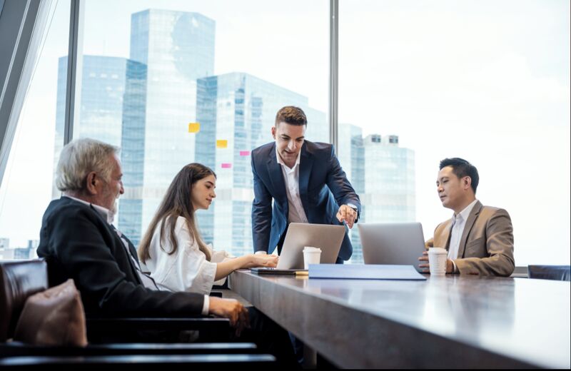 _SwiftConnect's tweet card. JLL Spark has released an in-depth global technology study that validates the real estate industry's significant #digital transformation as technology revolutionizes how we live and work. -The survey...