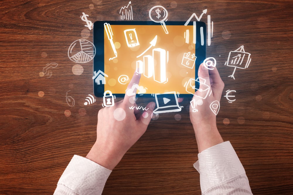 DocCaptureBiz's tweet card. Digitizing mortgage files speeds up approvals, improves compliance, and streamlines workflows for financial institutions.