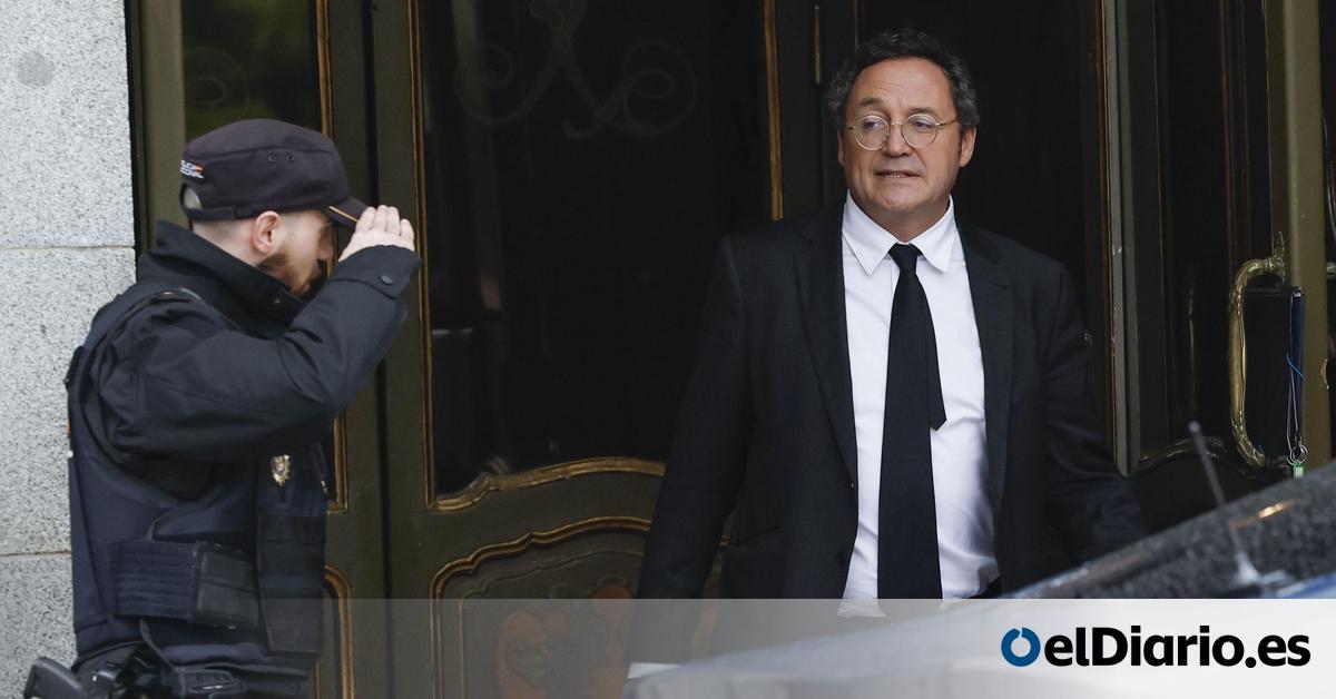 eldiarioes's tweet card. Tres informadores han revelado que la confesión de González Amador ya circulaba por varias redacciones incluso días antes de que los conociera el acusado, lo que refuerza la tesis de la defensa y la...