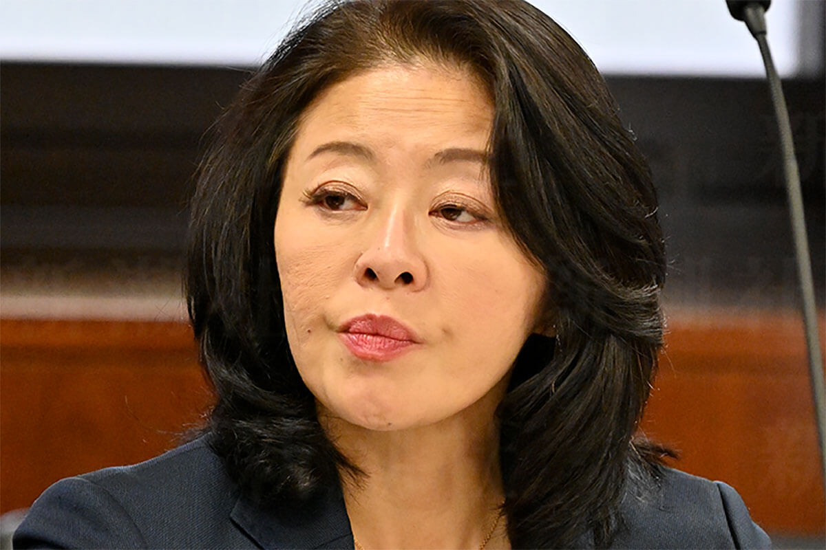 shukan_shincho's tweet card. 7月30日、公設秘書給与をだまし取った疑いで東京地検特捜部の家宅捜索を受けた自民党の広瀬めぐみ参院議員（58）。…