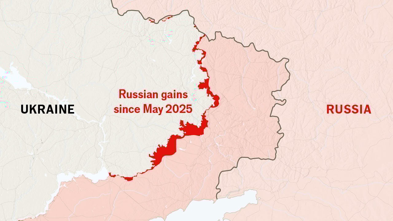TheEconomist's tweet card. Hundreds of thousands of Vladimir Putin's troops are losing their lives for barely any land