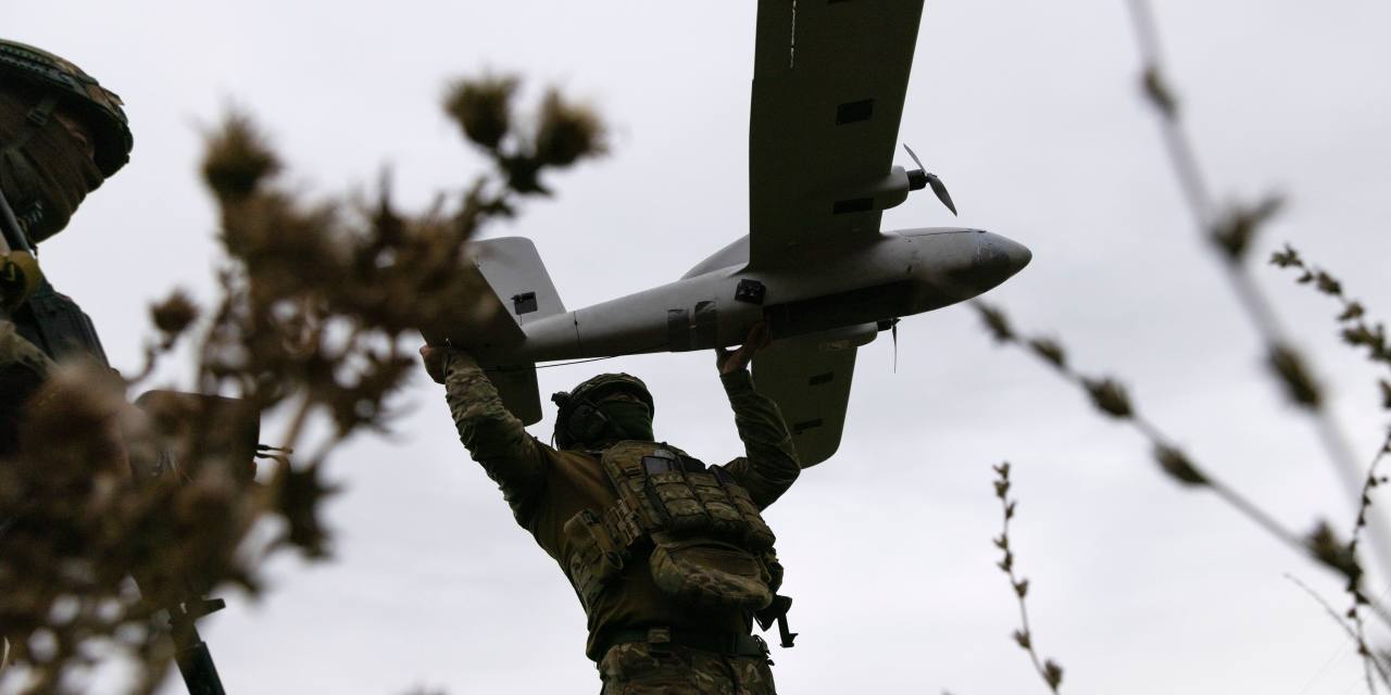 yarotrof's tweet card. Long-range strikes on infrastructure are becoming increasingly critical as front-line advances stall.