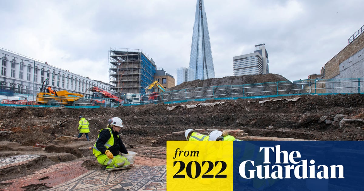 KCSClassics's tweet card. Archaeologists say ‘once-in-a-lifetime’ finds near London Bridge are from heyday of Londinium