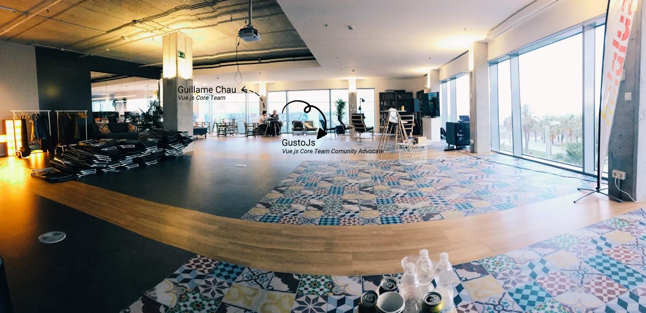 Bitbull_it's tweet card. Que pasa se vinci un biglietto per una conferenza su Vue.js in un paese in cui non sei mai stato e in una città muy bonita que solo chiede di essere visitata?