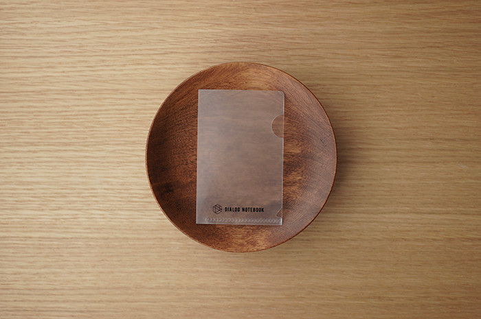 digiup_scansnap's tweet card. 「毎日、文房具。」編集長の髙橋拓也氏が、レシート整理のルーティン化を手助けしてくれる「カードサイズクリアホルダー」をご紹介。この小さいアイテム１つで、整理に対する印象が大きく変わります。