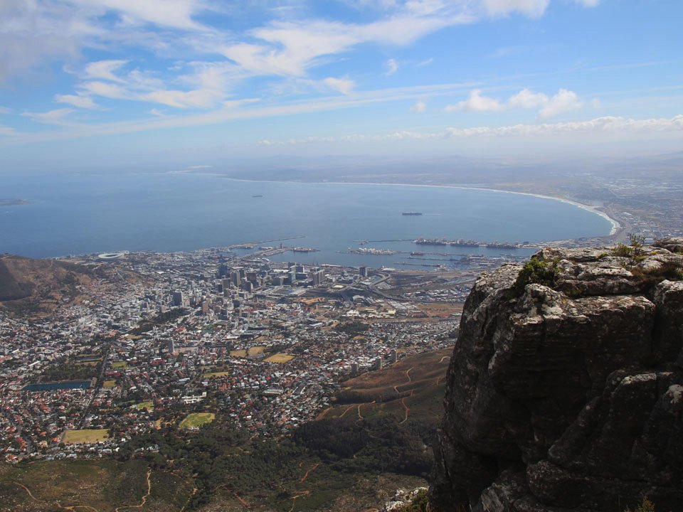 wllrss's tweet card. City Guides for Endurance Athletes - where to run, cycle and swim in cities around the world, with notes on where to find healthy food and a good night's sleep.