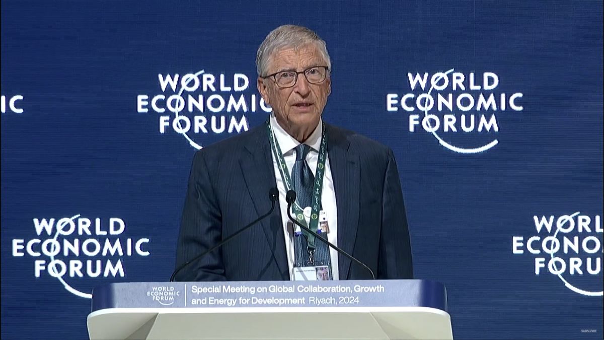 SillySigns1's tweet card. “India is een laboratorium en wij Indiërs zijn proefkonijnen voor Bill Gates.”