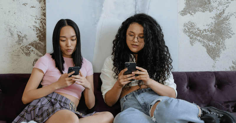 Tweet card summary image