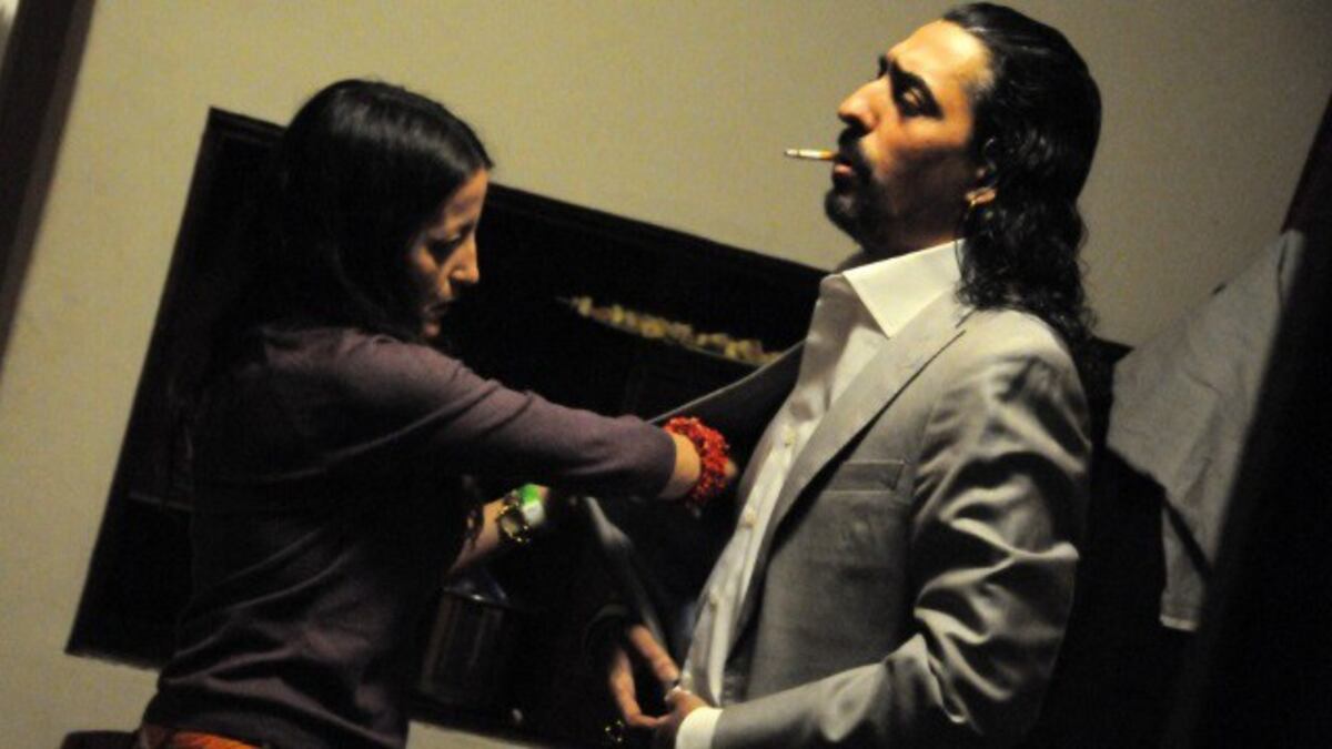 unybase's tweet card. Amparo Fernández, la mujer del Cigala, murió una madrugada de agosto pasado. La noche siguente él subió a un escenario