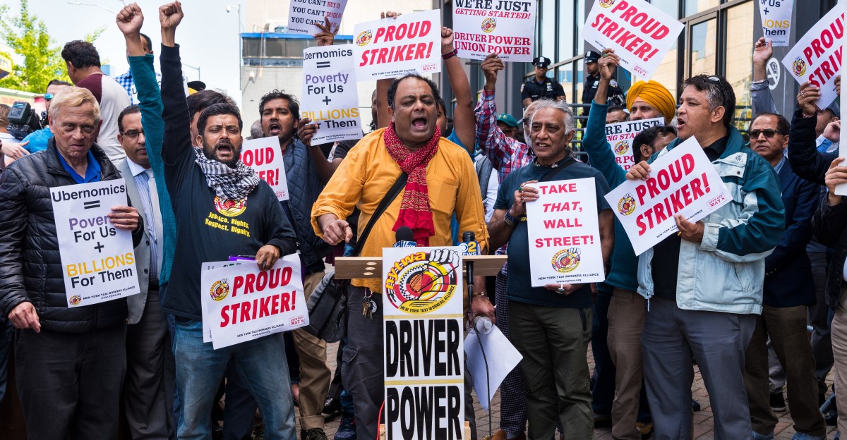 acelorioa's tweet card. Millions of people have been working without basic labor protections.