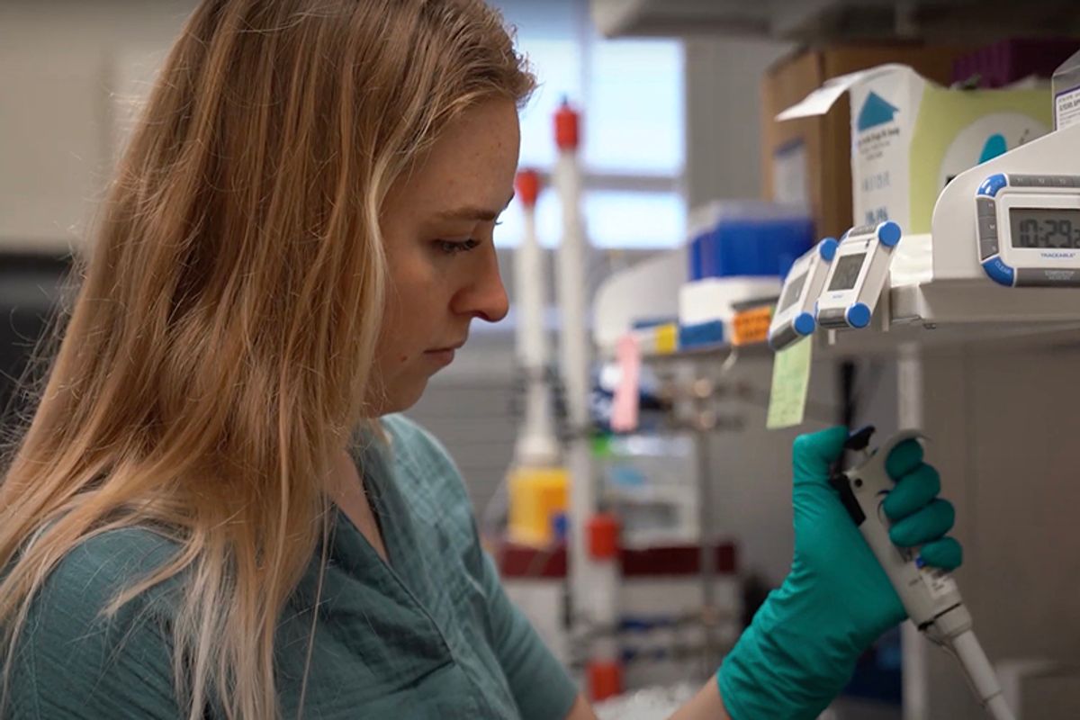 LabRobart's tweet card. West Virginia University researchers are now able to view synthetic DNA at the atomic level, giving them the ability to understand how to change its structure. Learning more about these synthetic DNA...