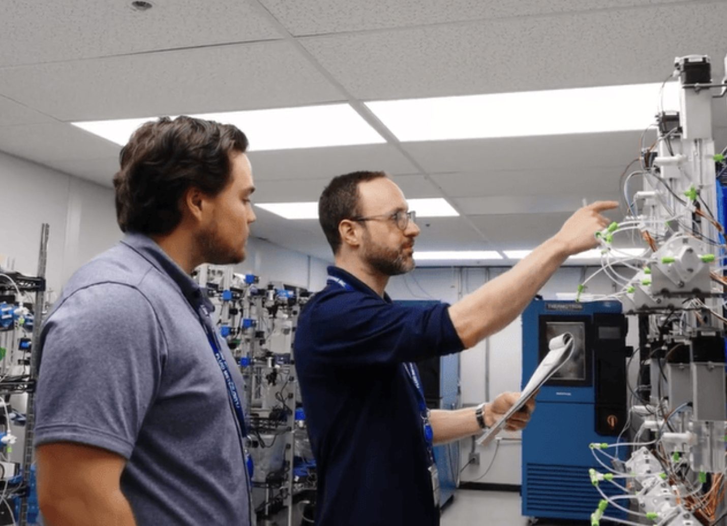 fluidmetering's tweet card. Understand the differences in pump types. Compare Peristaltic, Diaphragm, Centrifugal, and Gear pumps for your application.