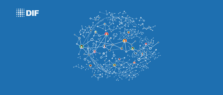 ContainerJrnl's tweet card. If Web3 gave us AI and Web4 gave us decentralized connections, then Web5 gives us all of that but with greater control of identity and data.
