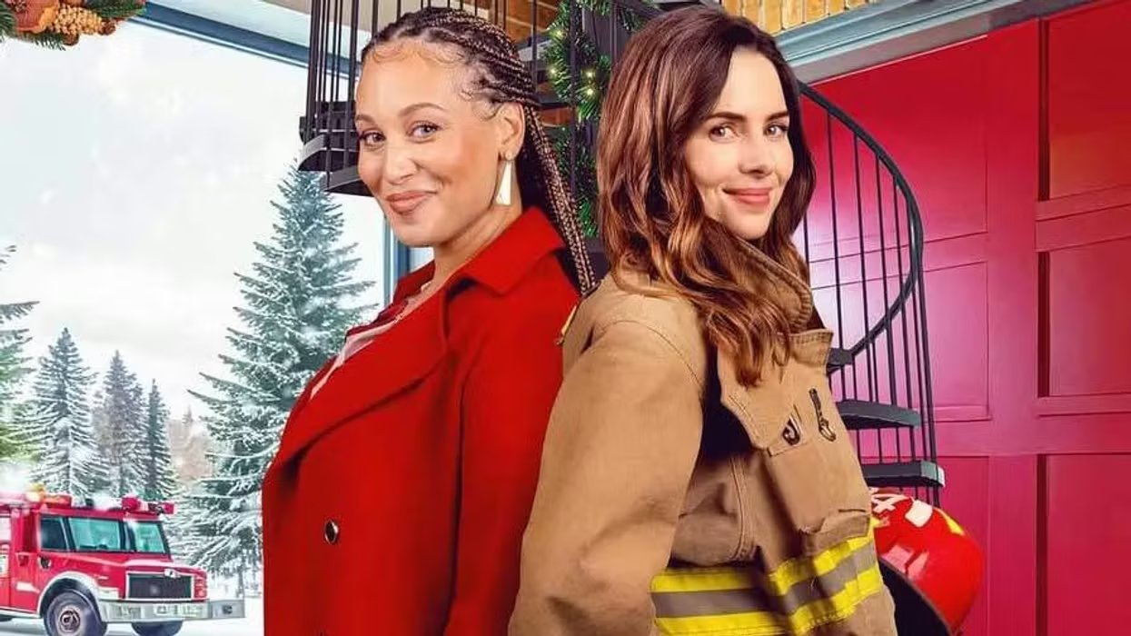 HULEMS's tweet card. Este año la programación navideña viene con sorpresa, porque Lifetime ha decidido alegrarnos las fiestas con The Firefighter’s Christmas Wish, una película en la que dos mujeres se enamoran entre...