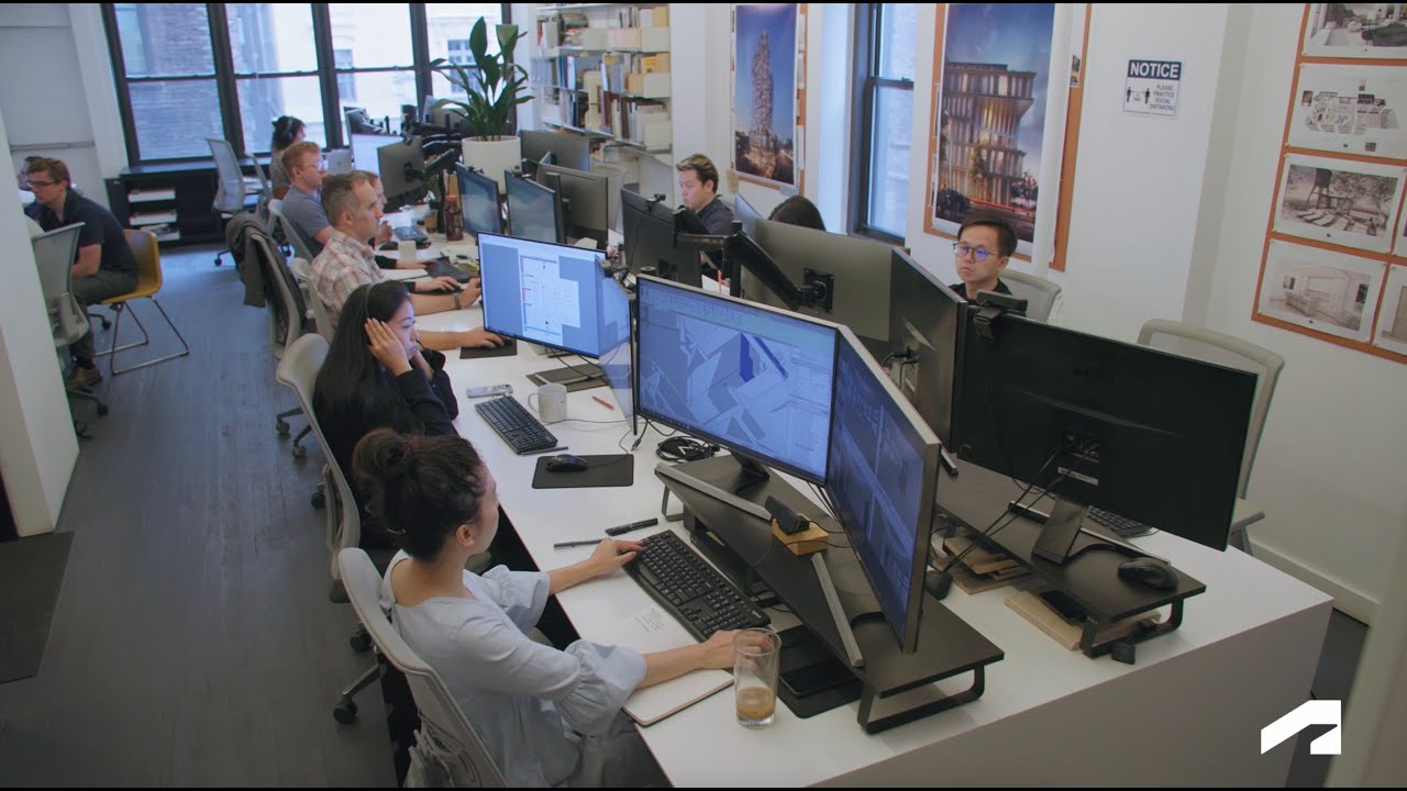 AutoCAD's tweet card. Workshop APD Customer Story