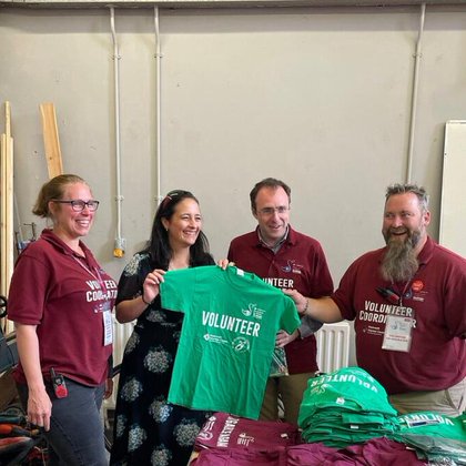 Tweet card summary image