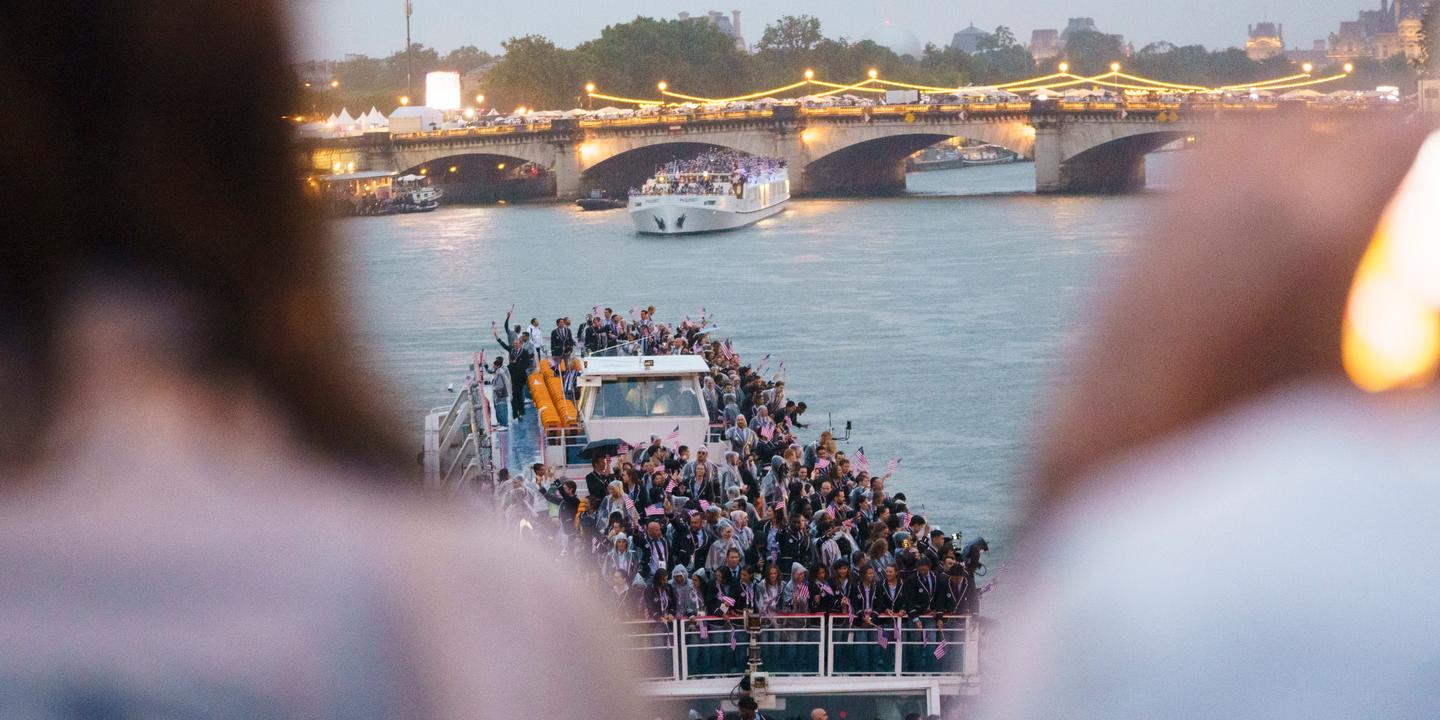 hyperfp's tweet card. TRIBUNE. A rebours du séparatisme culturel défendu par les réactionnaires, cette « French Pride » a transmis une nouvelle vision de la France, défendant une concorde, sinon une égalité, entre « grand...