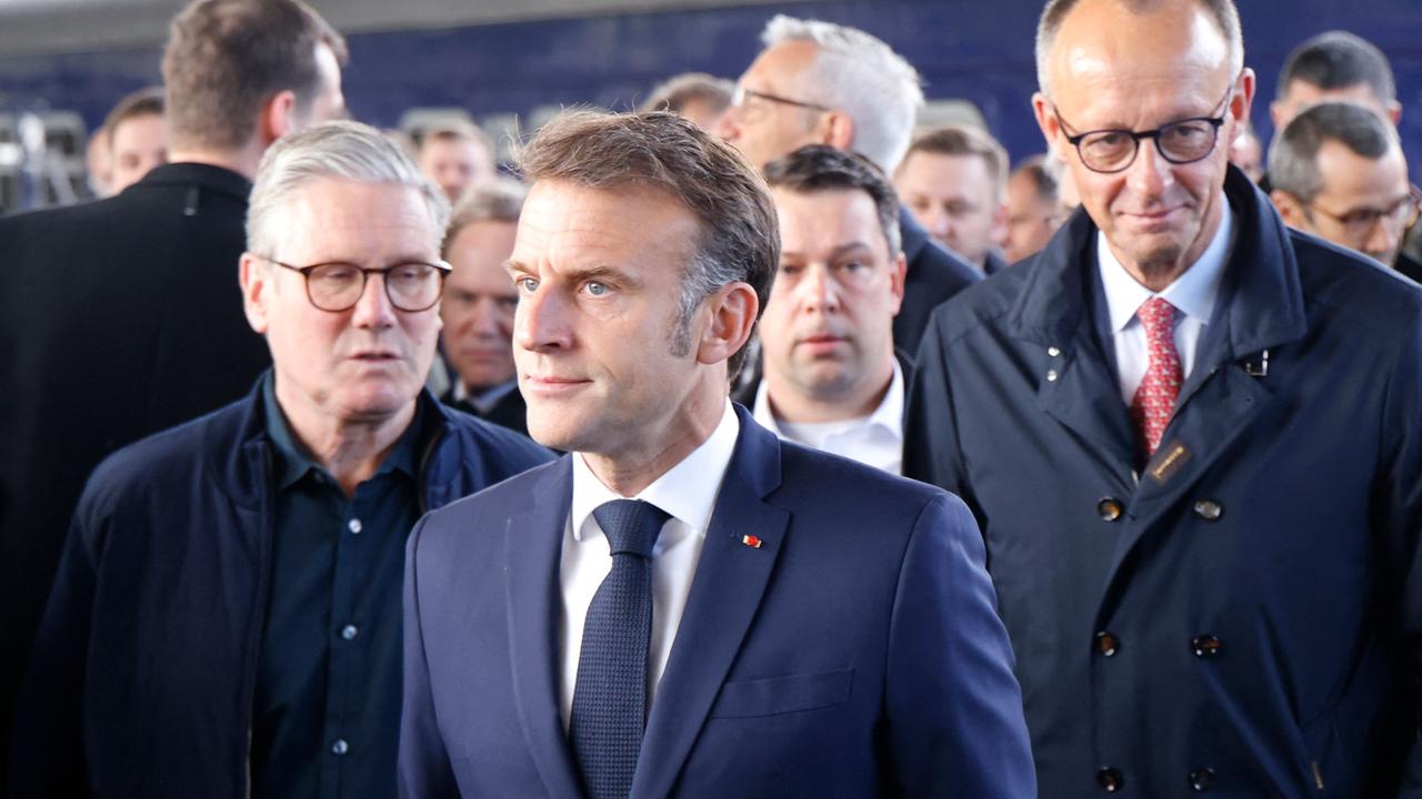 wulfschmiese's tweet card. Merz, Macron, Starmer und Tusk sind gemeinsam nach Kiew gereist: eine historische Friedensmission für mehr Druck auf Putin.