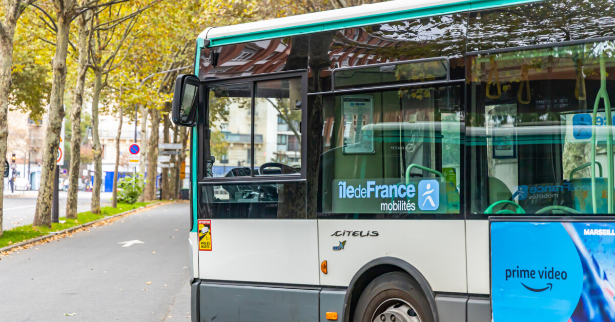 Figaro_Economie's tweet card. Ouverture à la concurrence: la RATP continuera d'exploiter tous les bus à Paris intra-muros