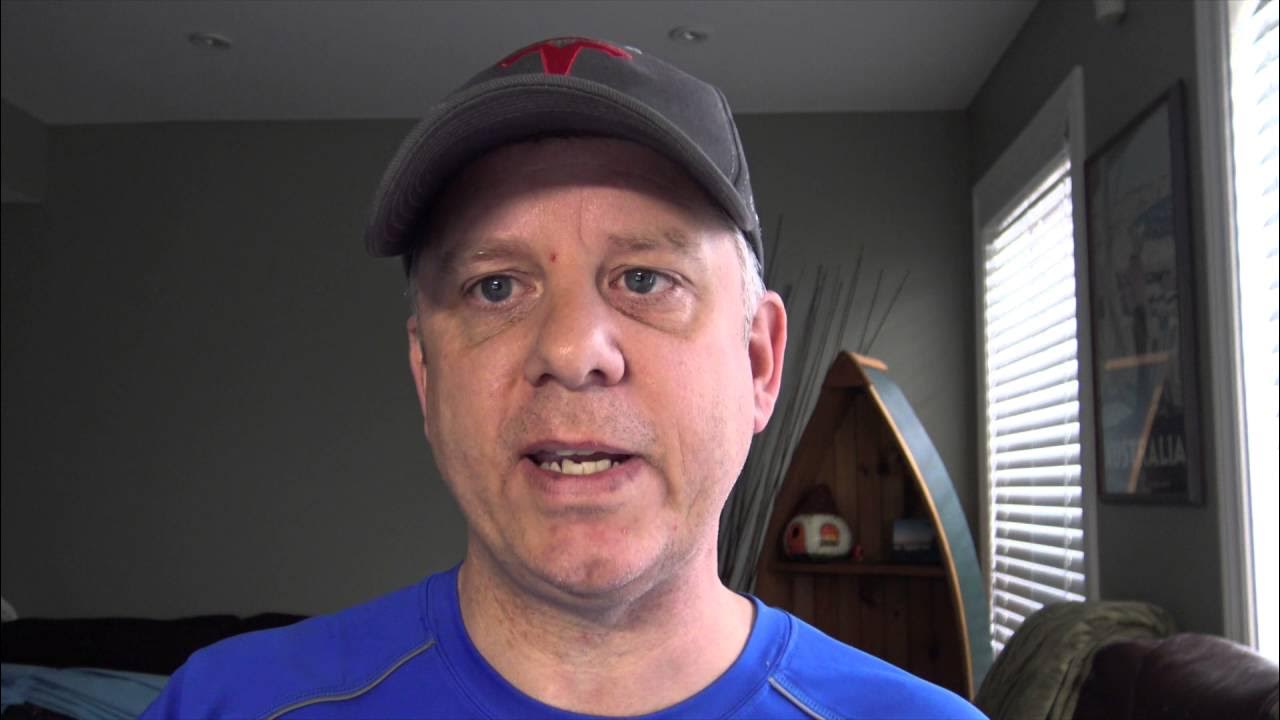 PowerMetering's tweet card. US Federal EV Tax Credit Explained