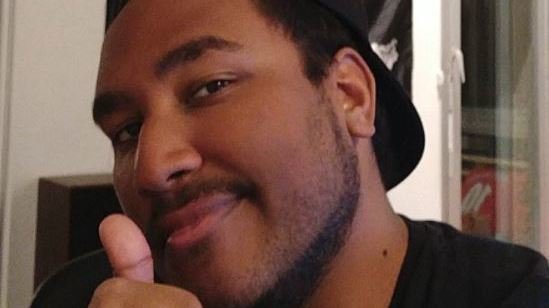 Ryu7z's tweet card. Débannir TheRyu7z de la plateforme twitch.tv