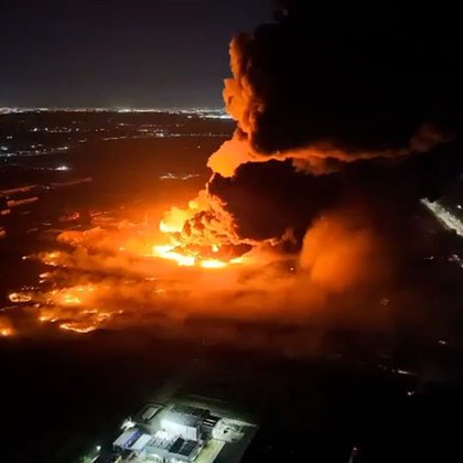 Tweet card summary image