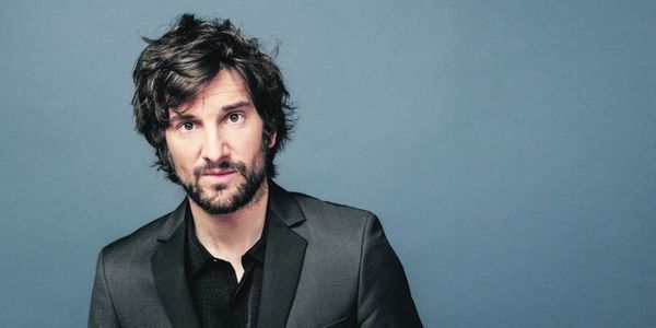 Ease_IoT's tweet card. Dans sa chronique « Avec tout mon respect », l’humoriste Gaspard Proust revient sur la décision du maire écologiste Eric Piolle d'autoriser le burkini dans les piscines de Grenoble.