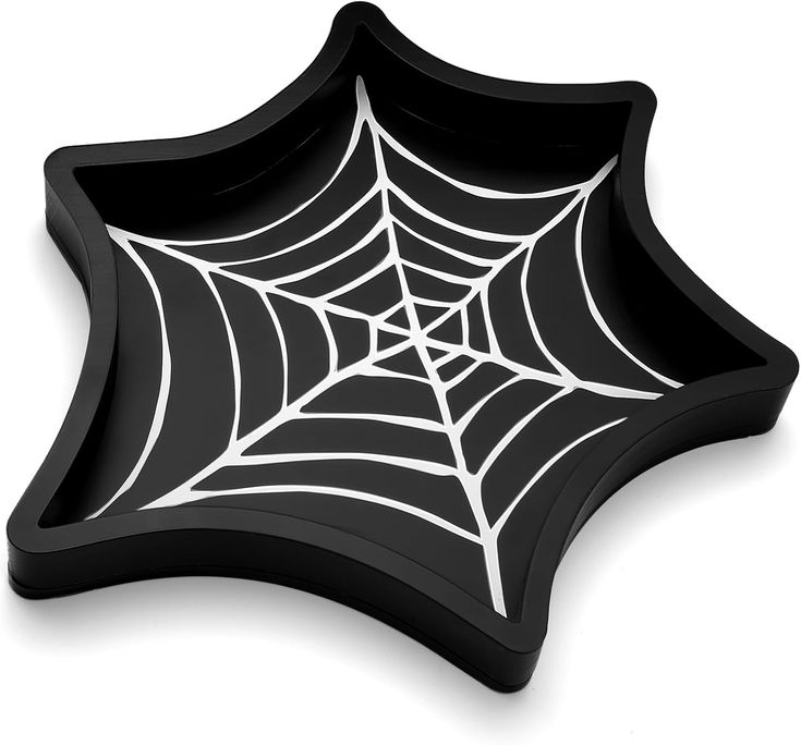 NinthCircleFan's tweet card. Spiderweb Tray