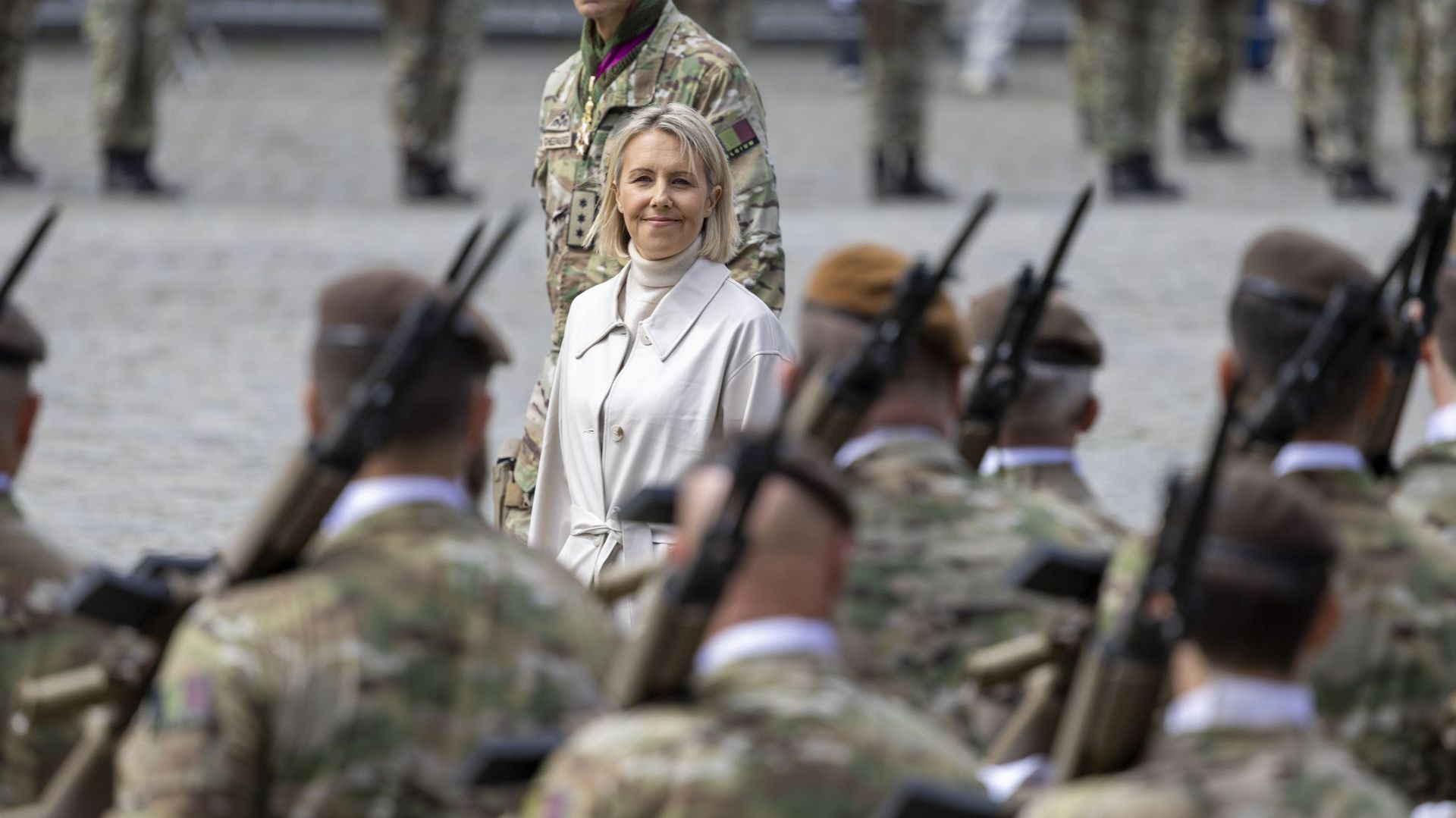 tgadisseux's tweet card. Le nouveau gouvernement s’apprête à retirer la dispense collective de service accordée au personnel de la Défense par...