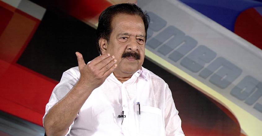 manoramanews's tweet card. പ്രവർത്തക സമിതി അംഗത്വത്തില്‍ തീരുമാനം എടുത്തത് ഉന്നതതലത്തിലെന്ന് കോൺഗ്രസ് നേതാവ് രമേശ് ചെന്നിത്തല. തന്‍റെ സ്ഥാനത്ത് മറ്റൊരാൾ ആയിരുന്നെങ്കിൽ