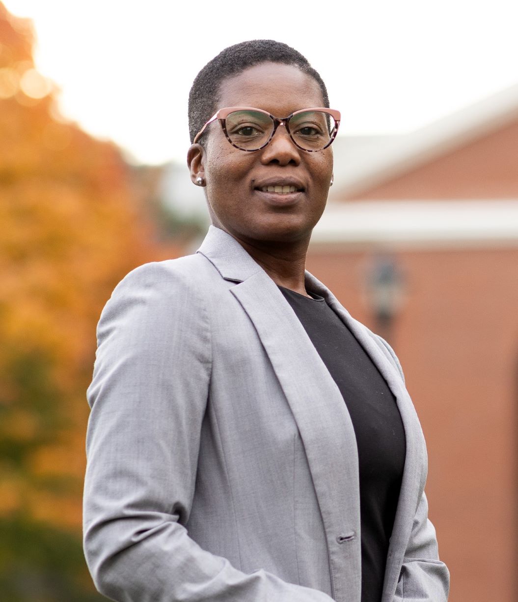 ThePhDProject's tweet card. Discover Vaneesha Dutra's inspirational journey from a successful banking career to becoming a finance professor at Howard University and a trustee at Bentley University. Explore her insights on...