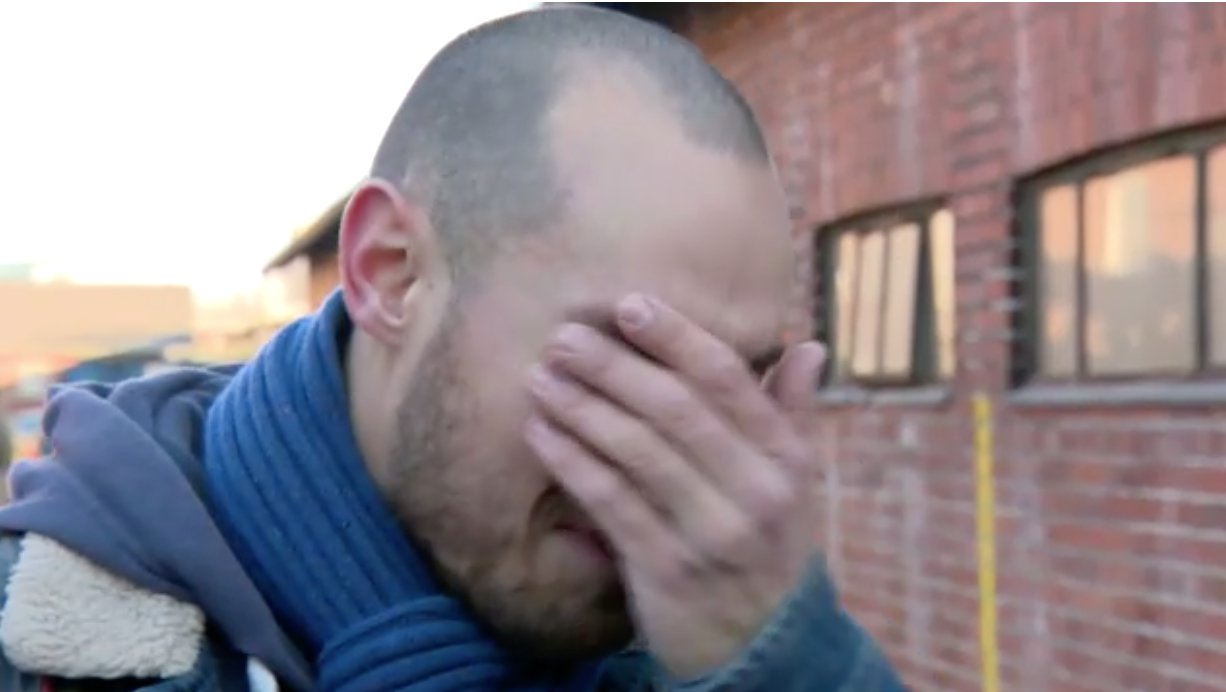 skyts's tweet card. Du ved, at du eksisterer. Sammen med chimpansen, delfinen og elefanten ved vi rent faktisk, at vi er til.