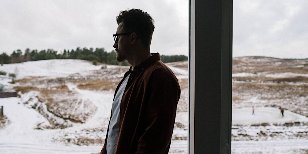 resolvEDmurphy's tweet card. Discover how seasonal changes affect mood in our online event on SAD. Learn signs, treatment, and tips to manage symptoms year-round.