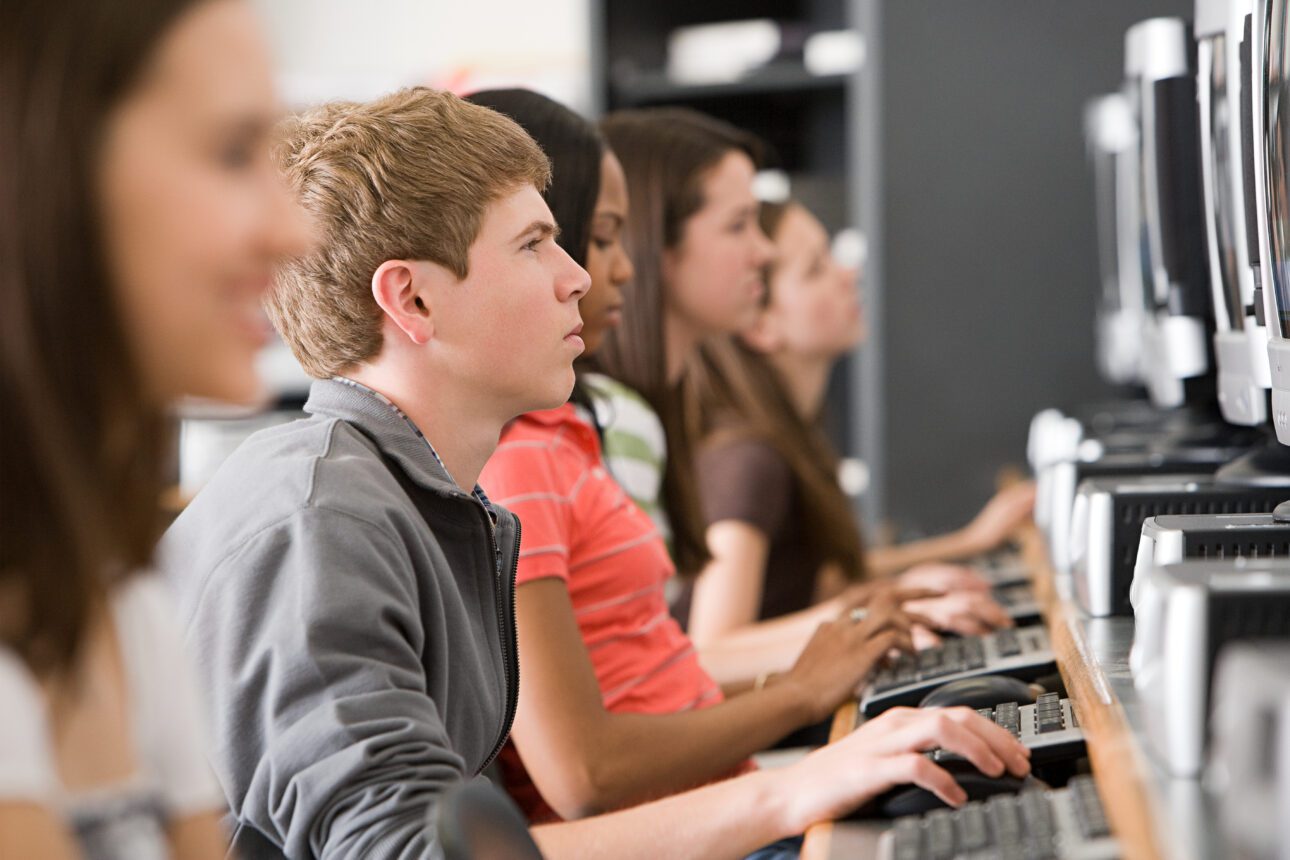 AppliedTech's tweet card. Learn about the importance of integrating cybersecurity lessons into high school education for both students and teachers