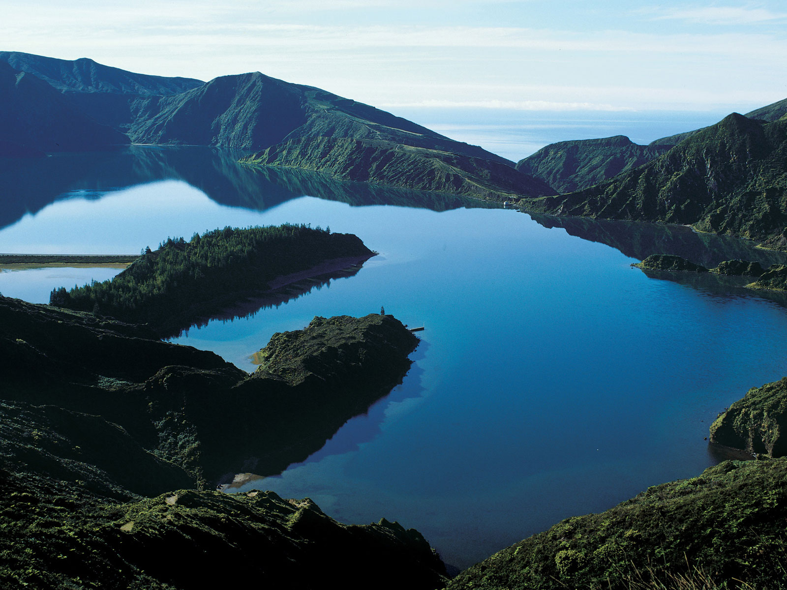 CompassList's tweet card. As Portugal reopens to tourists early next month, the sector is banking on a new generation of tourism tech startups to enable safety and reassure visitors