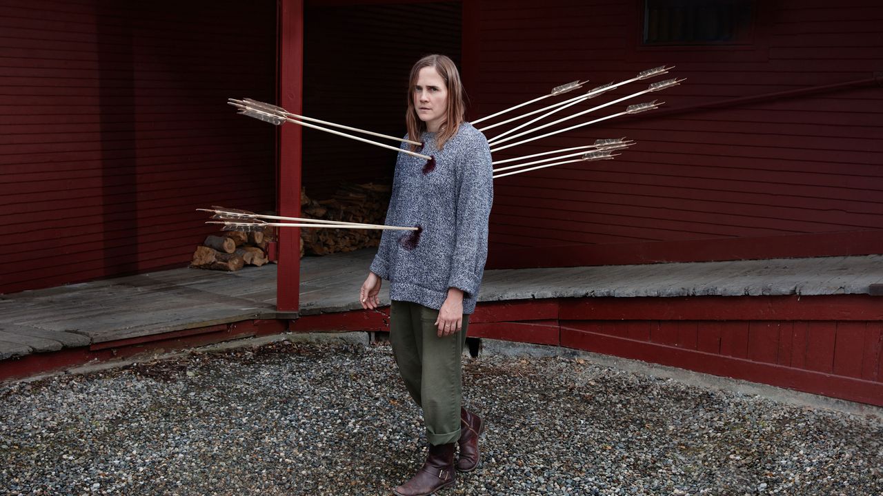 NewYorker's tweet card. The Shinnecock photographer Jeremy Dennis was inspired by Noam Chomsky’s view of zombie movies when he set out to tell the long and violent story of his peoples’ stolen homeland.