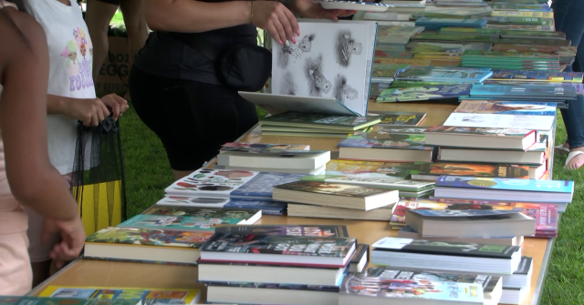 Tweet card summary image