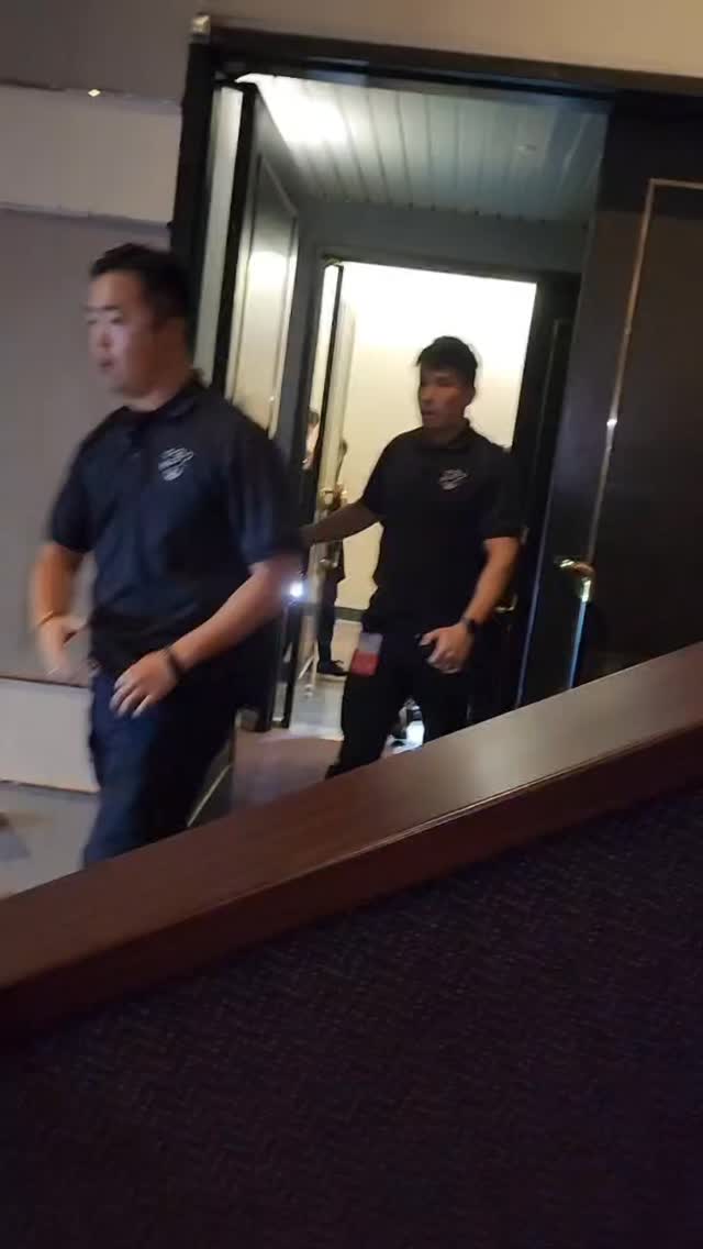 mirei12151215's tweet card. 亞巡台灣場結束，看了好多好多可愛的健，真的非常感謝🙏 一些紀錄晚點慢慢打在留言…✨ 影片一樣是拍攝OK部分 我擊掌到了！！！嗚嗚嗚😭 謝謝朋友神手攝影，我激動到拍糊了🤣