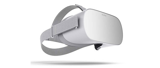 HEXUSNET's tweet card. Meanwhile, revealing Oculus Quest Pro tutorial videos have leaked out.