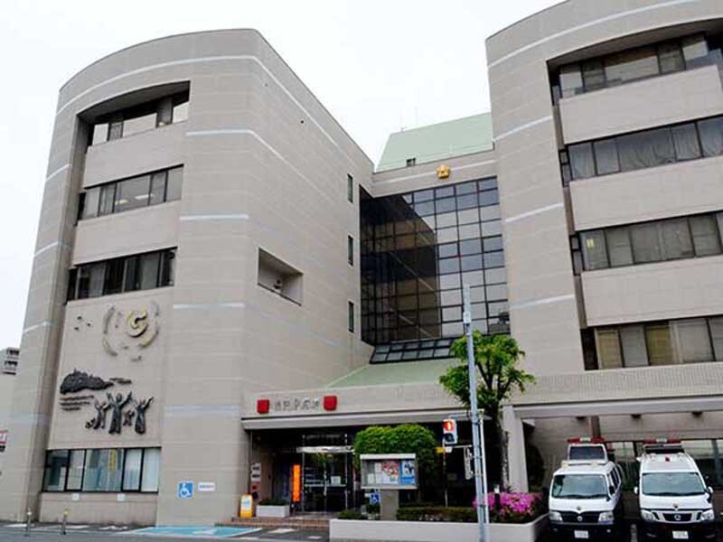 googootan1's tweet card. 　埼玉県警川口署は24日、自動車運転処罰法違反（無免許、過失傷害）と道交法違反（ひき逃げ）の疑いで、川口市芝下3丁目、トルコ国籍の無職の女（38）を逮捕した。