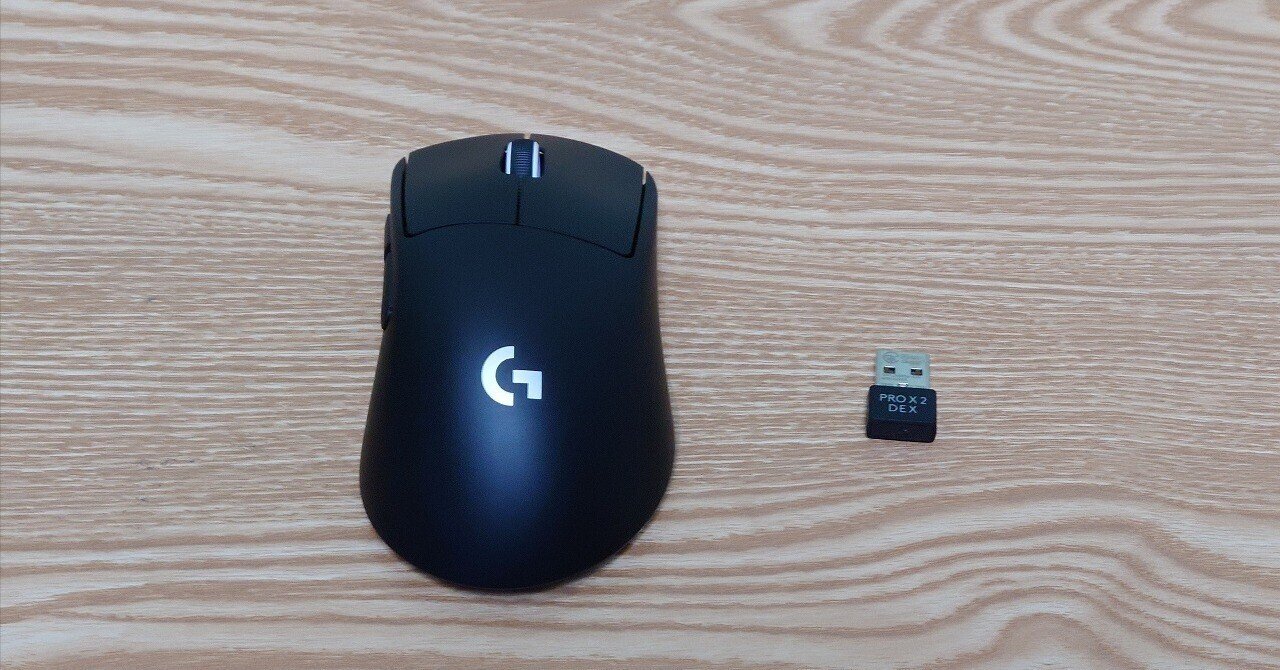 kodu_ki's tweet card. 全世界8000億人の秒間8000回テキストメッセージを送っている皆様こんにちは。既読スルーなど許されん！　とばかりに必死こいて頑張っているようですが、相手が誰であれスパム扱いされるか、物理で殴られるかするので充分にお気をつけください。私？　6時間に一回とか。しらんけど。香月です。 3年連れ添ったマウスこと「Glorious Model D- Wireless」の調子が悪くなり、ついにホイール...