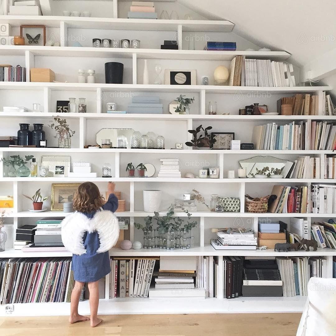 josepcurto's tweet card. How Airbnb built a persistent, high availability and low latency key-value storage engine for accessing derived data from offline and…