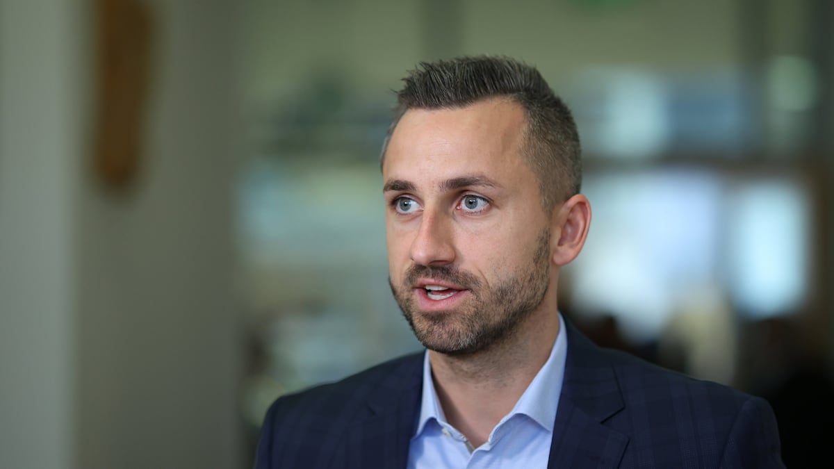 riehle_dennis's tweet card. Für einen AfD-Abgeordneten im Magdeburger Landtag hat die Teilnahme am Potsdamer Treffen politische Konsequenzen: Ulrich Siegmund wurde als Vorsitzender des Sozialausschusses abberufen. Weil die AfD...