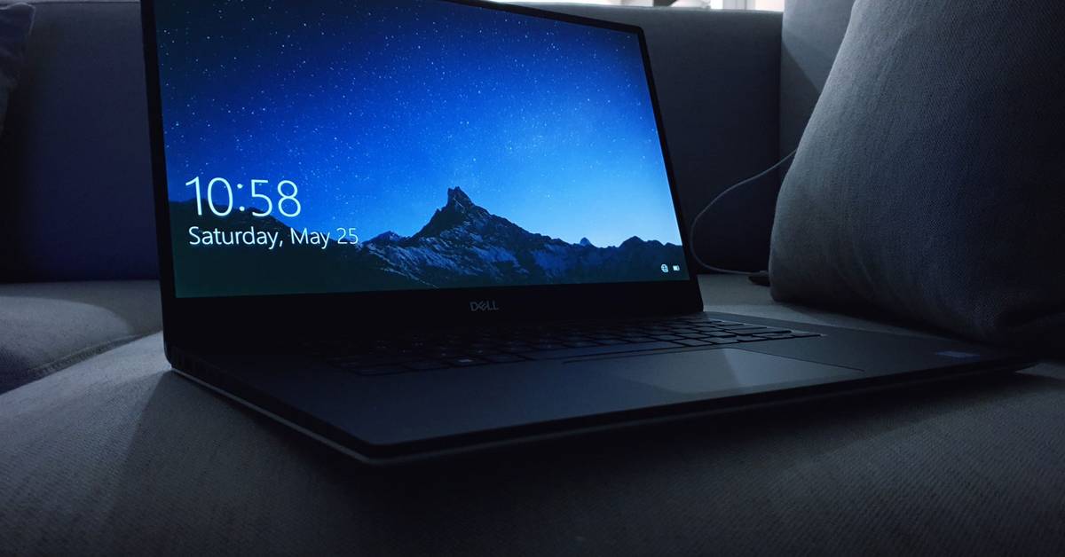 FlightDreamz's tweet card. Do you have a Windows system rescue disc nearby? If not, consider making a Windows Preinstallation Environment (PE) disc before you need it.